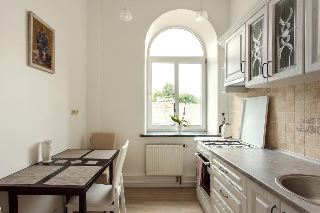 Apartment Gabriele In Old Town Вилнюс Екстериор снимка